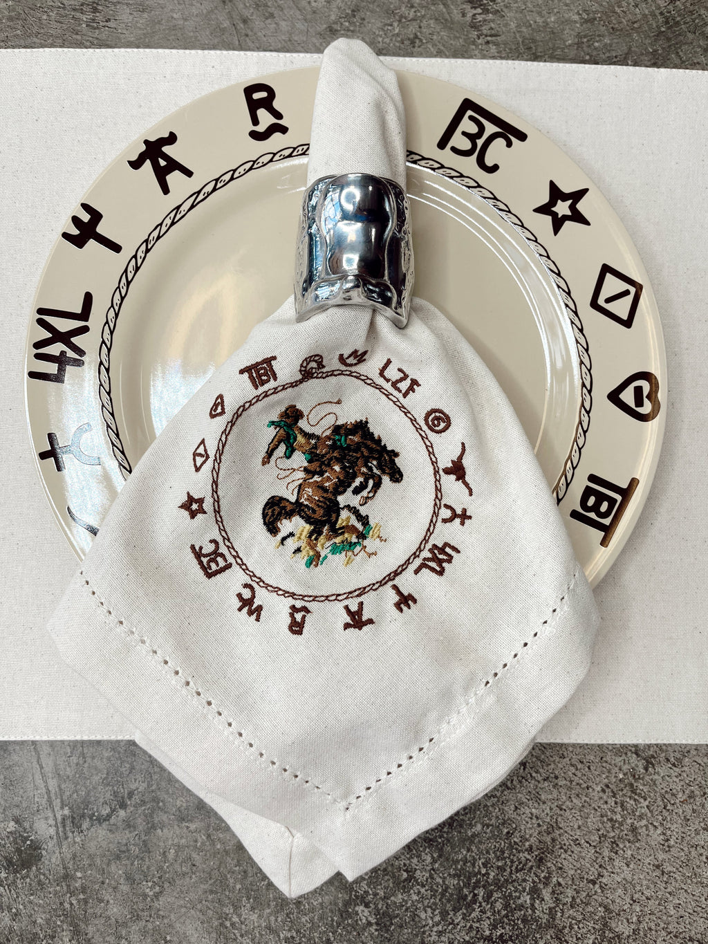 The Western Napkin Ring Set
