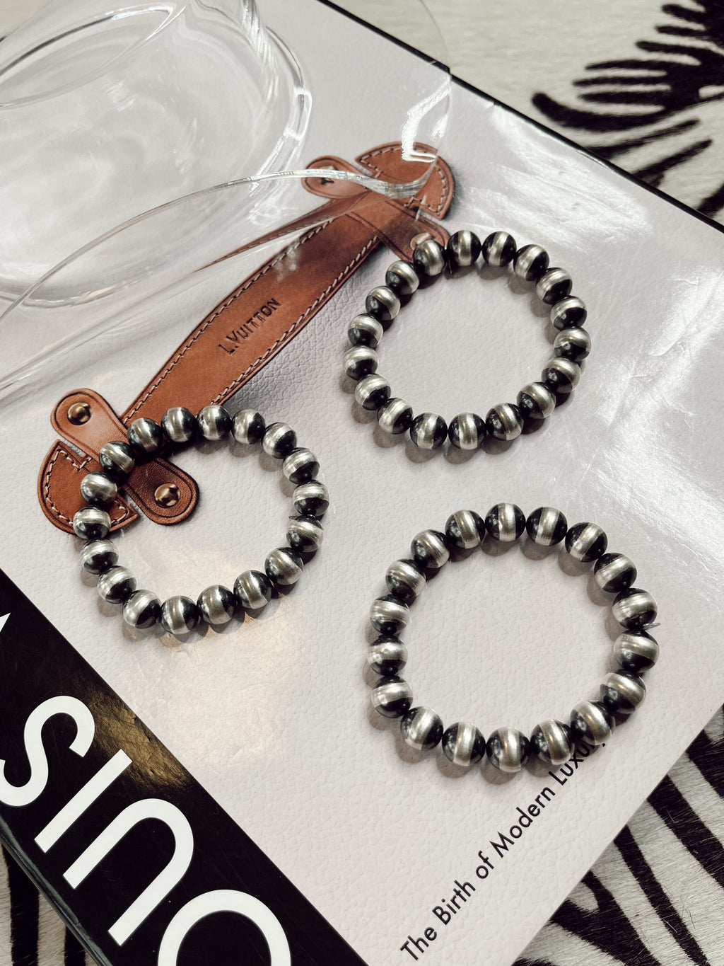 The Stretchy Navajo Pearl Bracelet