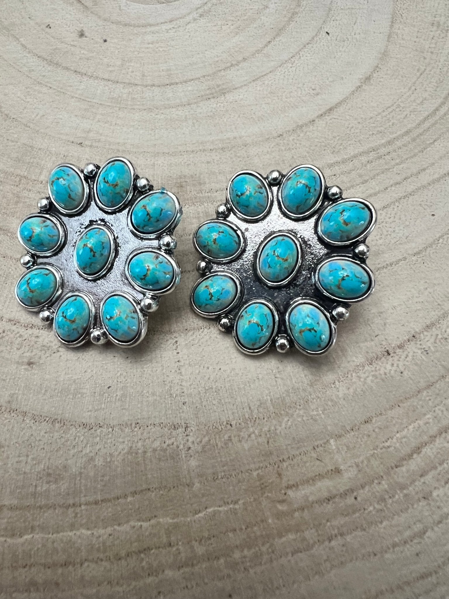Western Faux Turquoise Cluster Fashion Earrings